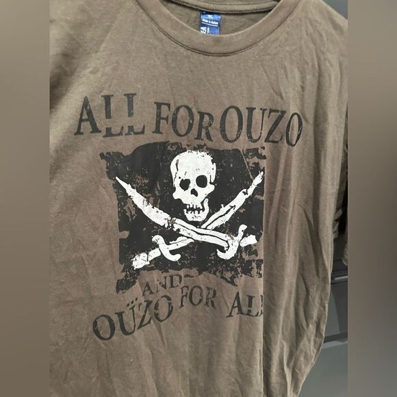 All for Ouzo and Ouzo for all - Picture 3 of 5